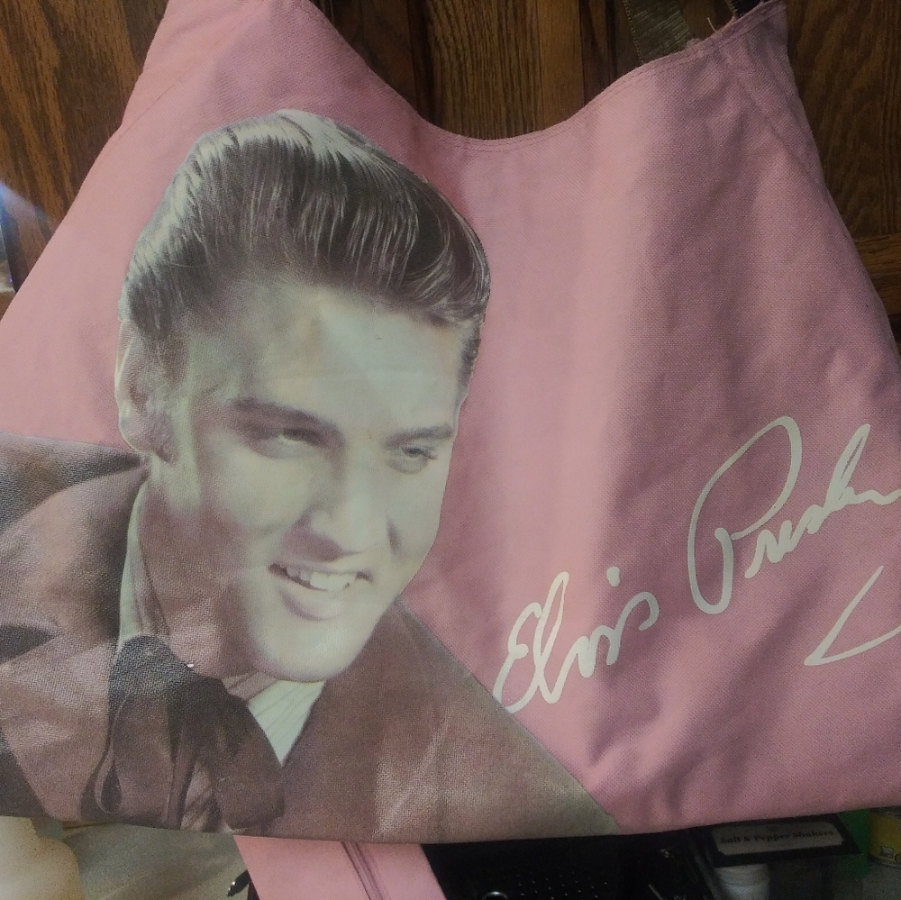 elvis tote